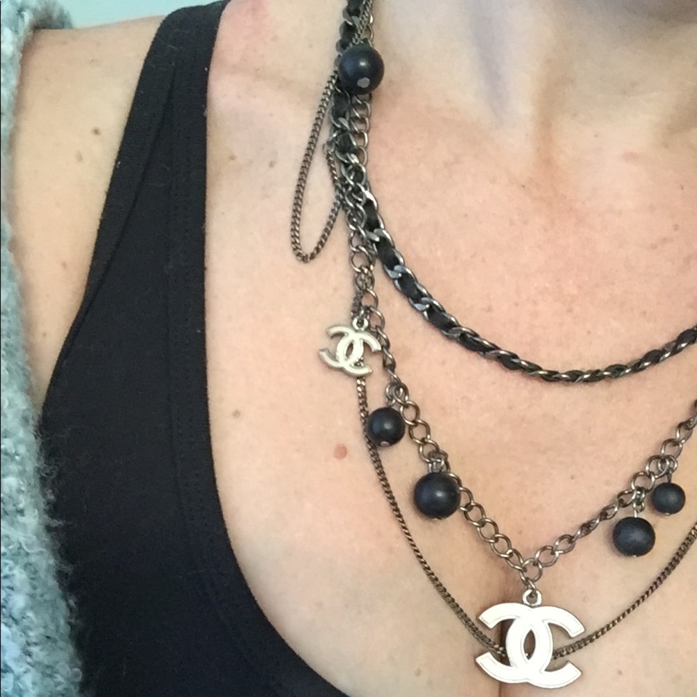 Chanel multi layered chain silver tone necklace - Picture 3 of 8